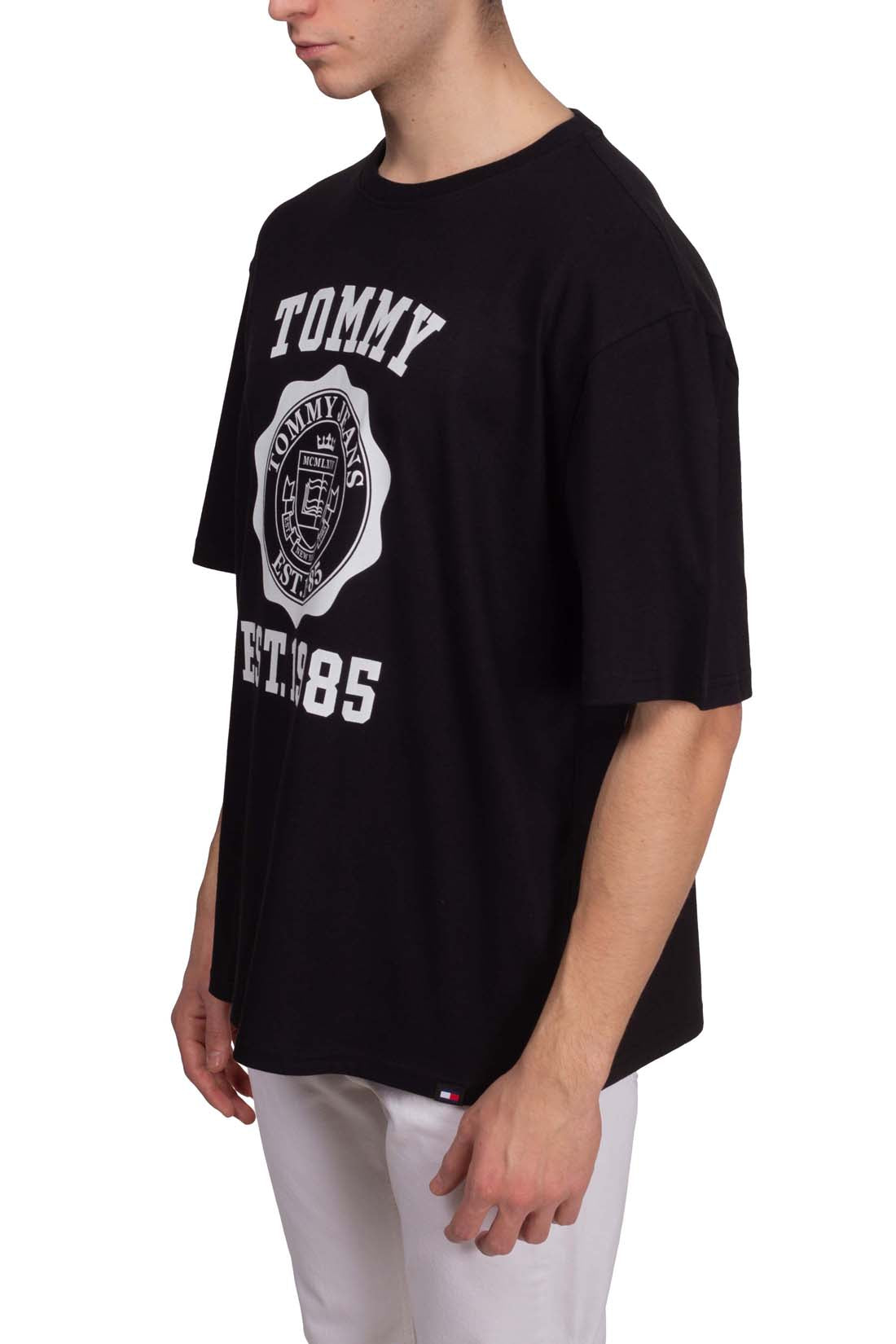 TOMMY JEANS - Men's oversized T-shirt with varsity logo