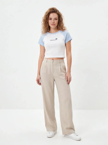 Dense Minimalist Crop Top Luxury Streetwear Women Tailored Fit Spain-1